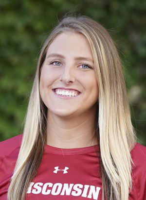 Grace Loberg elevates her game for No. 6 Badgers volleyball team
