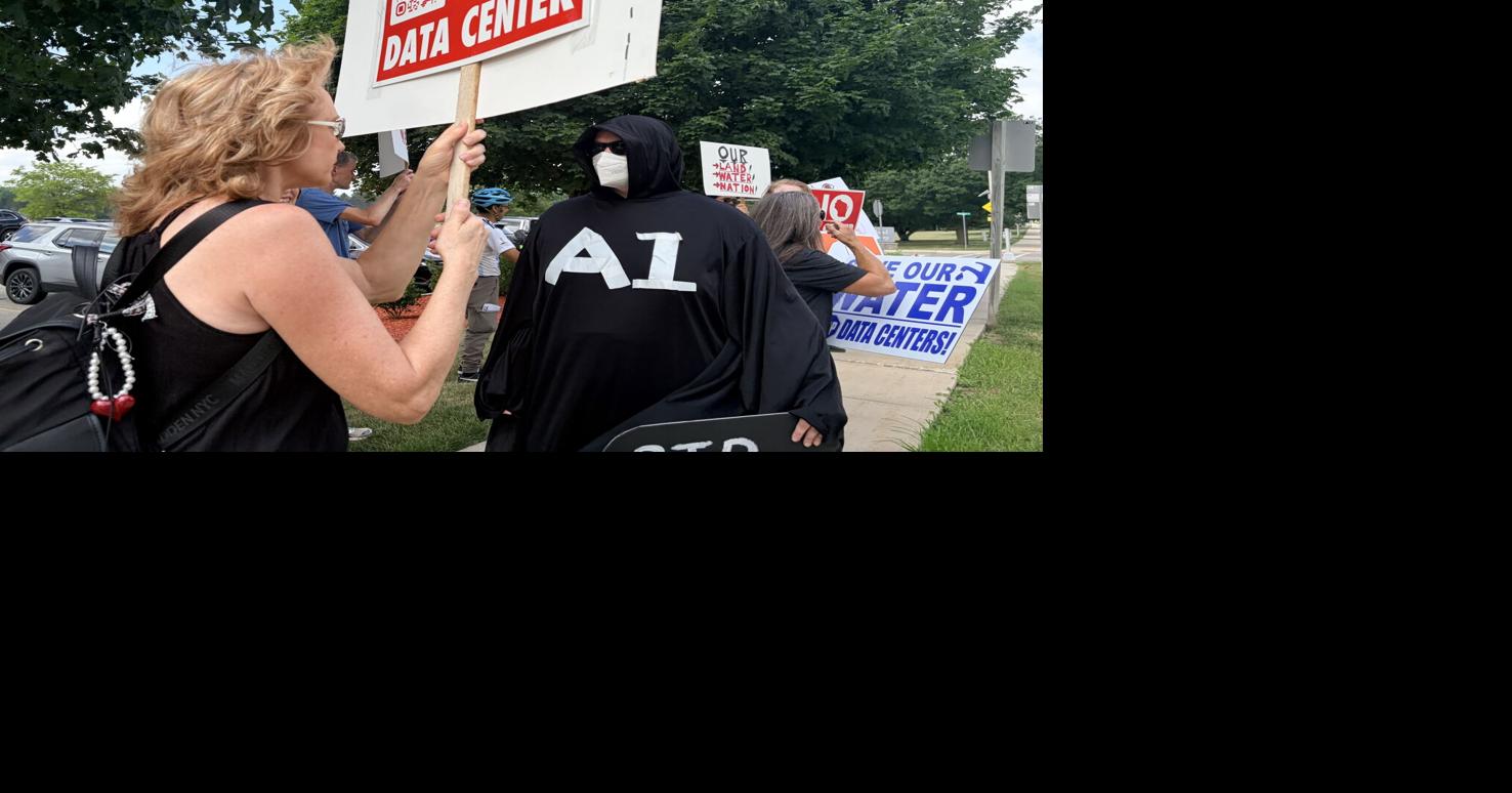 Beaver Dam protestors join national effort to curb AI data centers