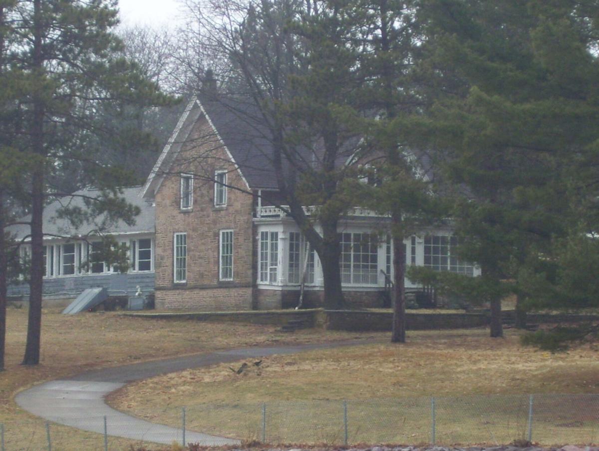 Dawn Manor house