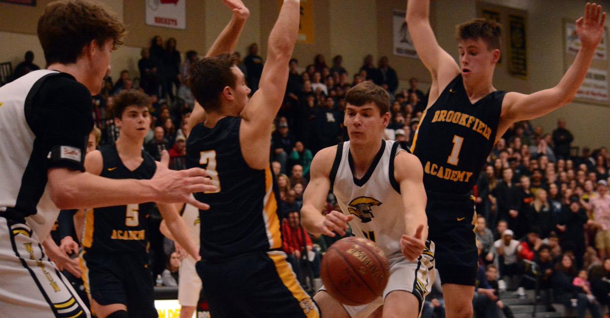 Boys Hoops Waupun Edges Brookfield Academy Returns To State For