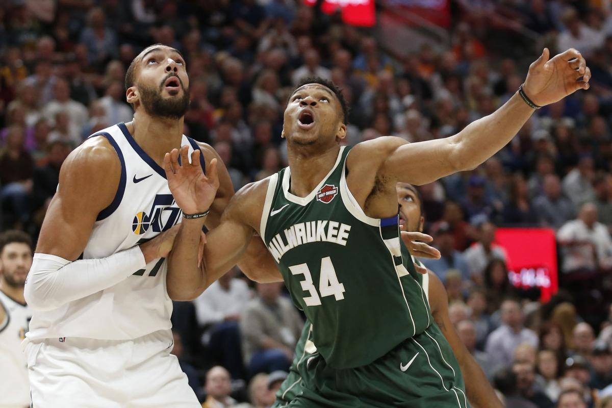 Bucks Fall To Jazz On 3 Pointer At Buzzer Basketball Wiscnews Com
