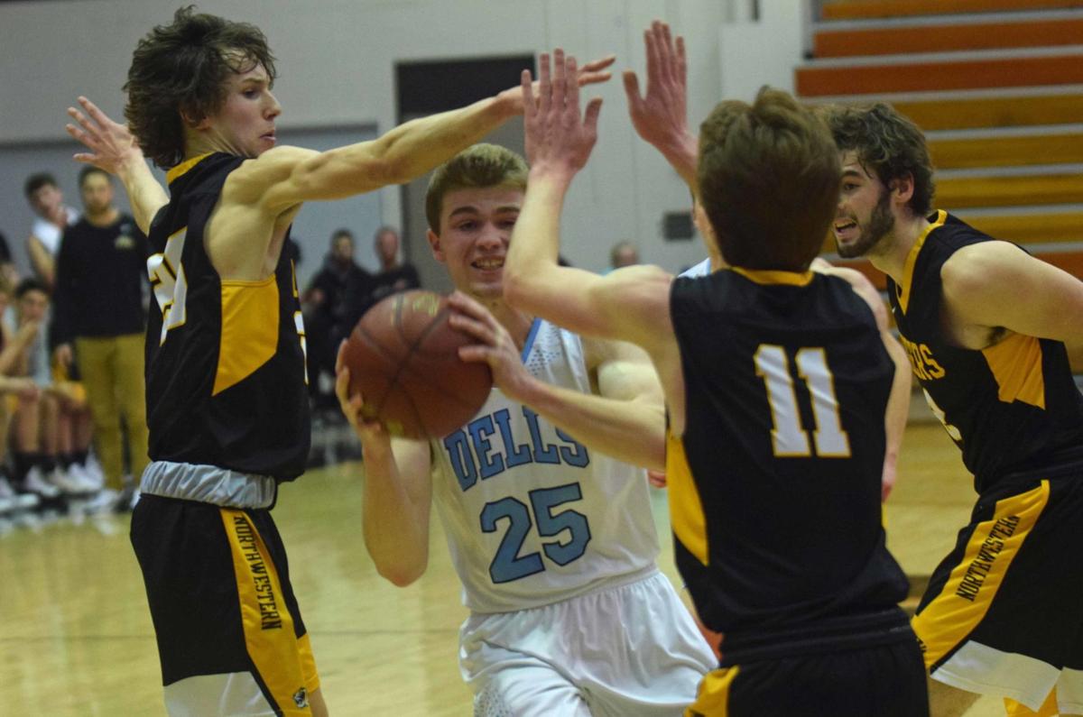 Prep Boys Basketball State Berth Eludes Wisconsin Dells Again In