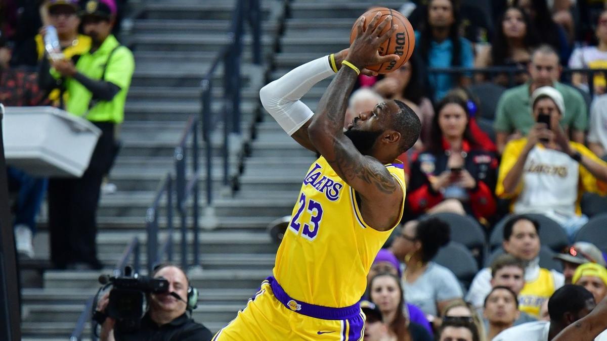 LeBron James and the Lakers: What's His Play Future?