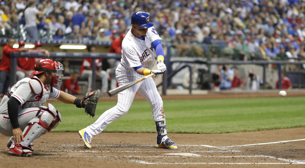 Brewers 4, Cubs 2 (10 innings): Lorenzo Cain's two homers lead the way