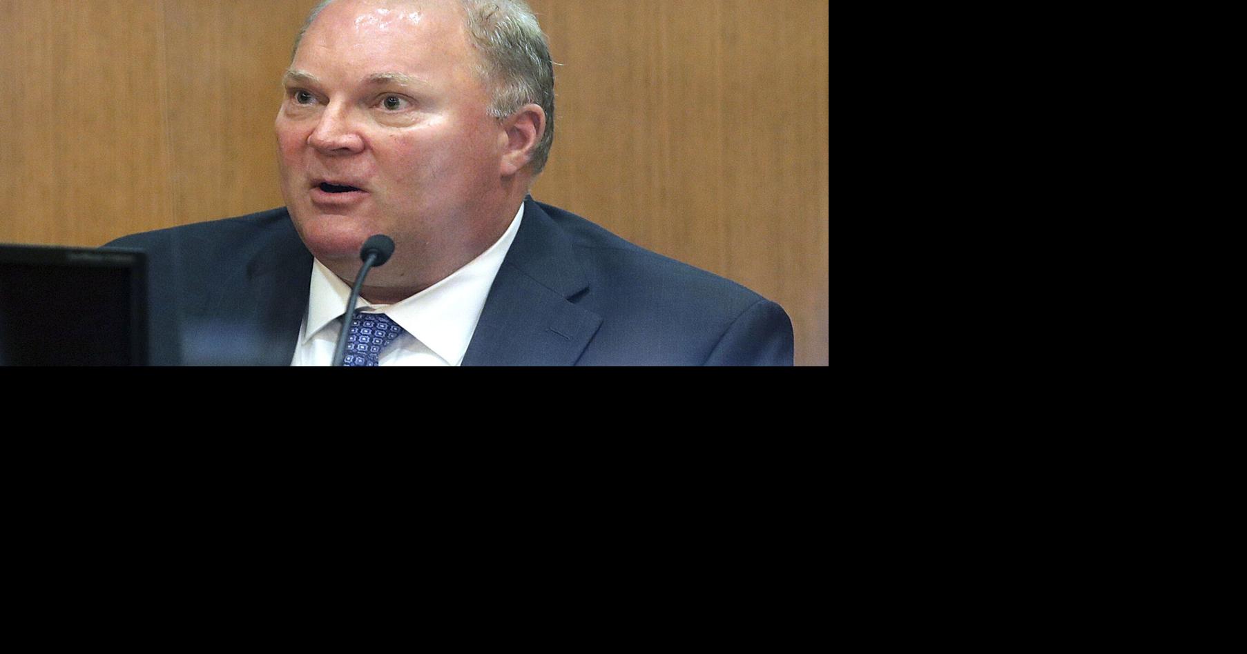 Former Wisconsin justice Gableman to surrender law license