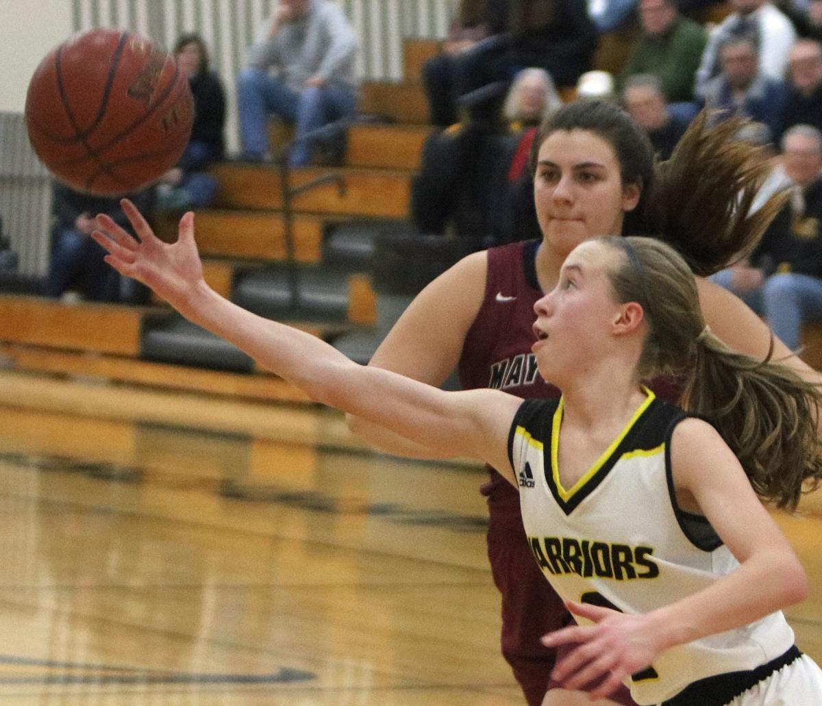 Girls Hoops Aalsma Mcginnis Heat Up Early Pace Waupun By