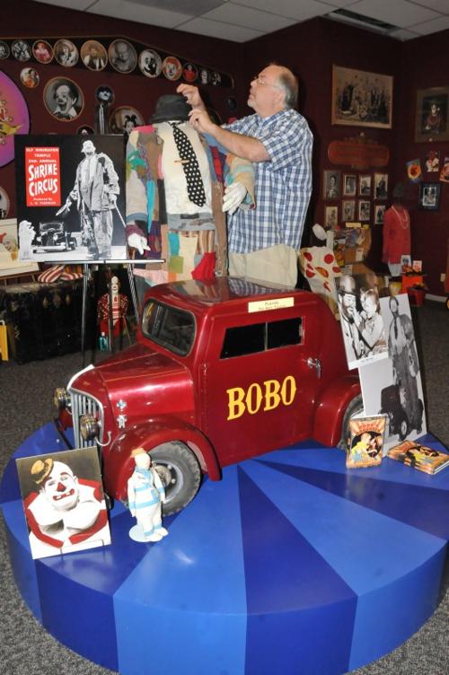 Funny Business International Clown Week Has Baraboo Busy Smiling Regional News Wiscnews Com The board of directors of the international clown hall of fame. international clown week has baraboo