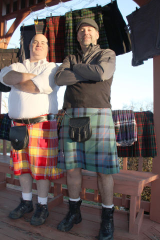 men wear kilts