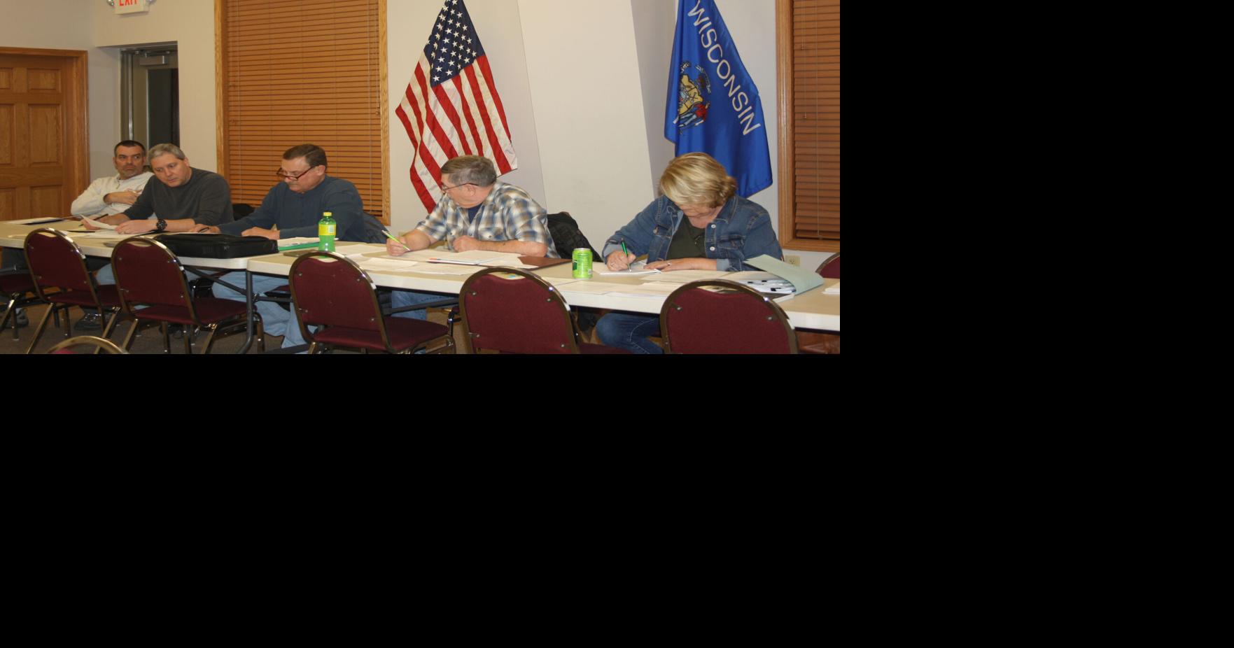 Endeavor Moundville fire chief remains on leave