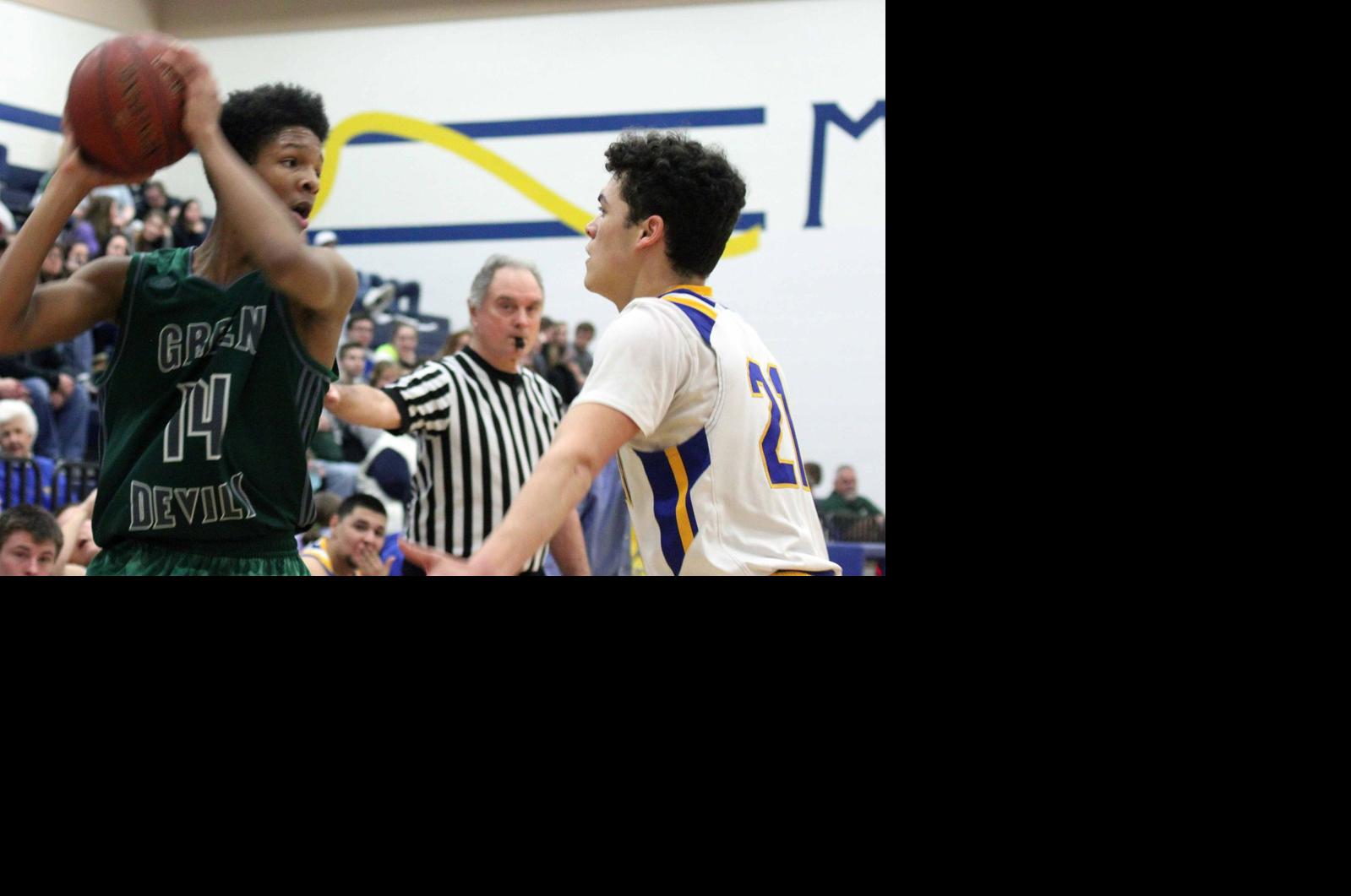 Prep Boys Basketball Mauston Falls To Number One Adams Friendship