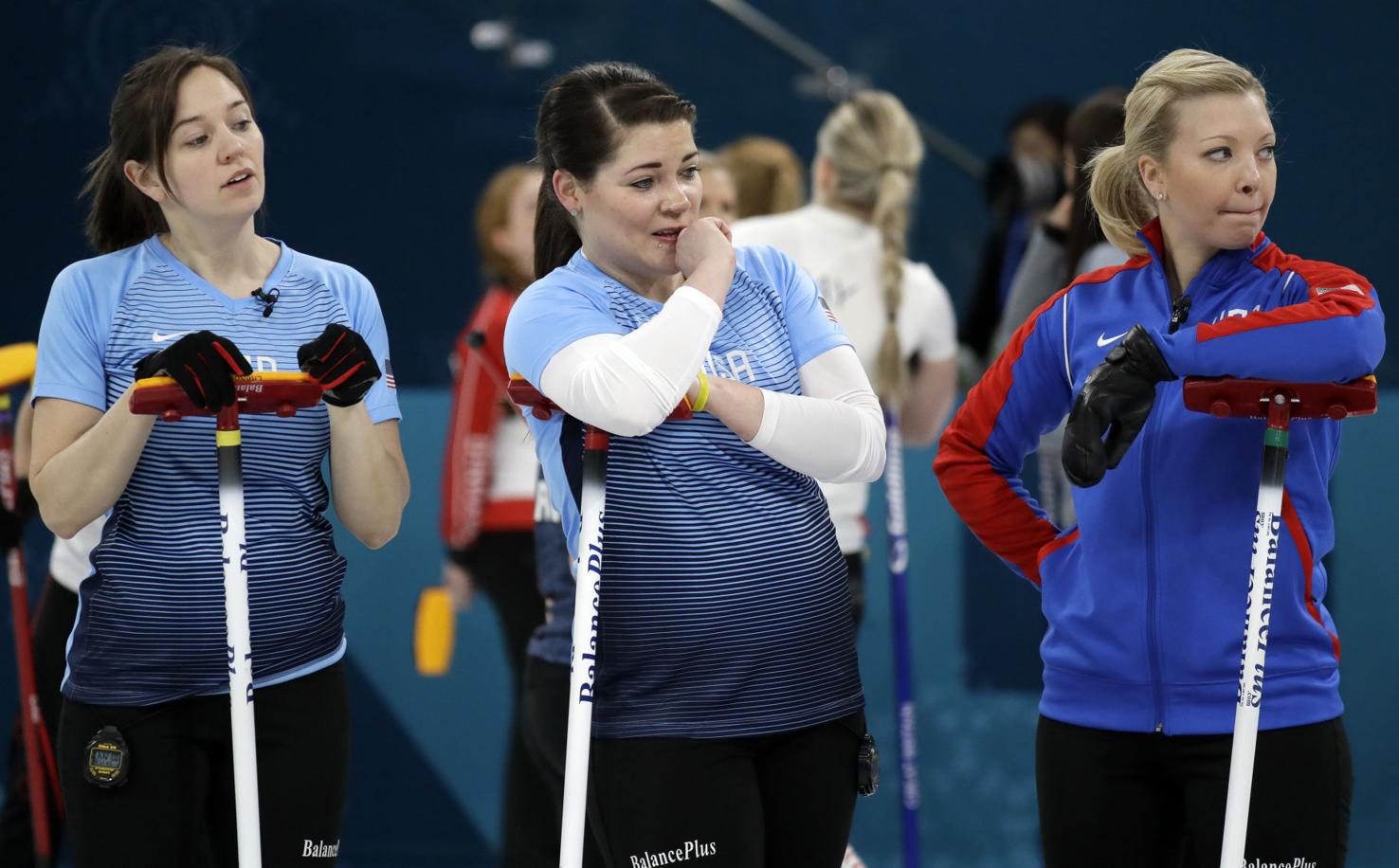 Nina Roth's last shot gives U.S. Olympic women's curling team a win
