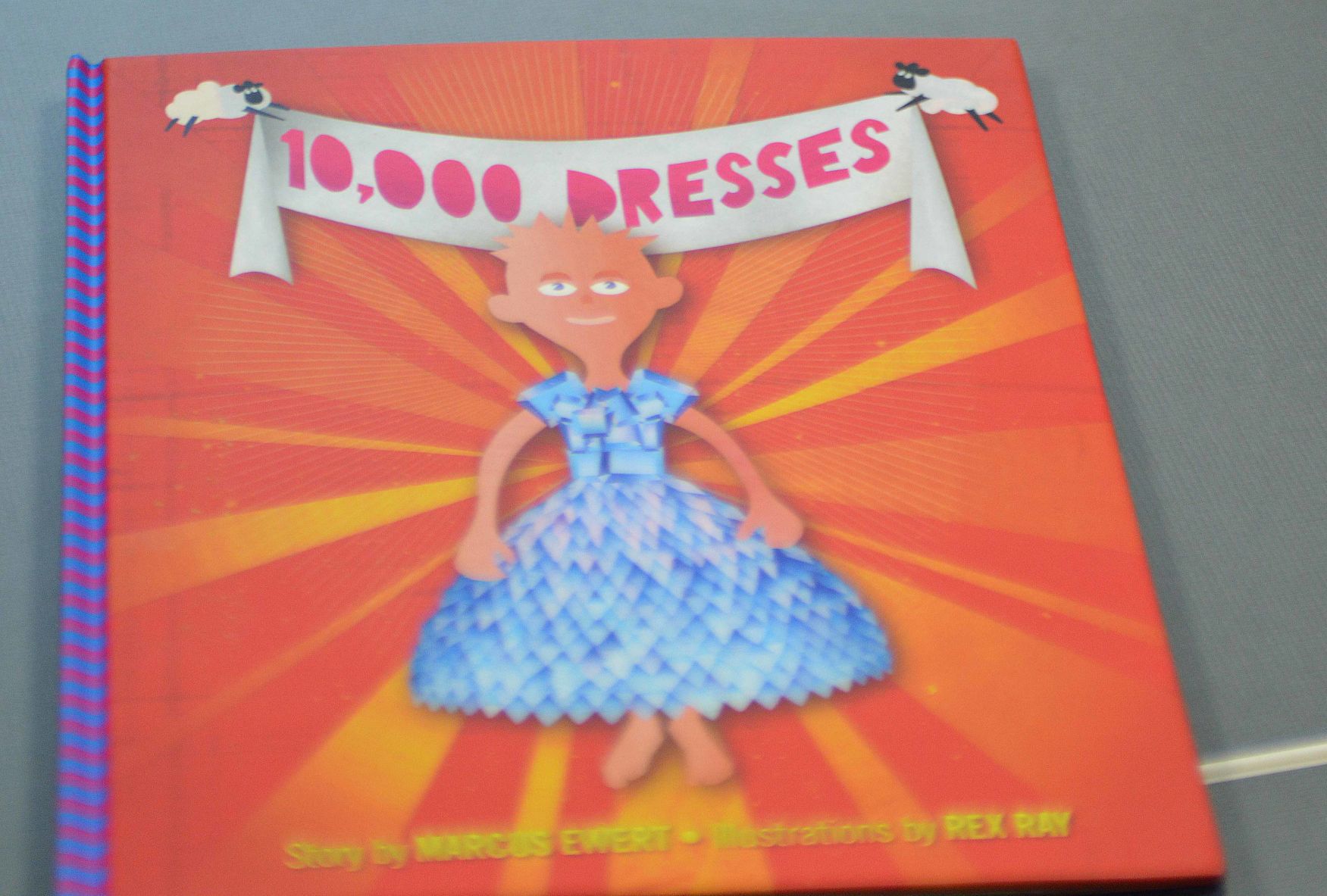 10 000 outlet dresses