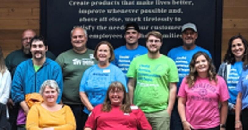 Lands' End partners Habitat for Veteran's Build Day - Vimarsana News