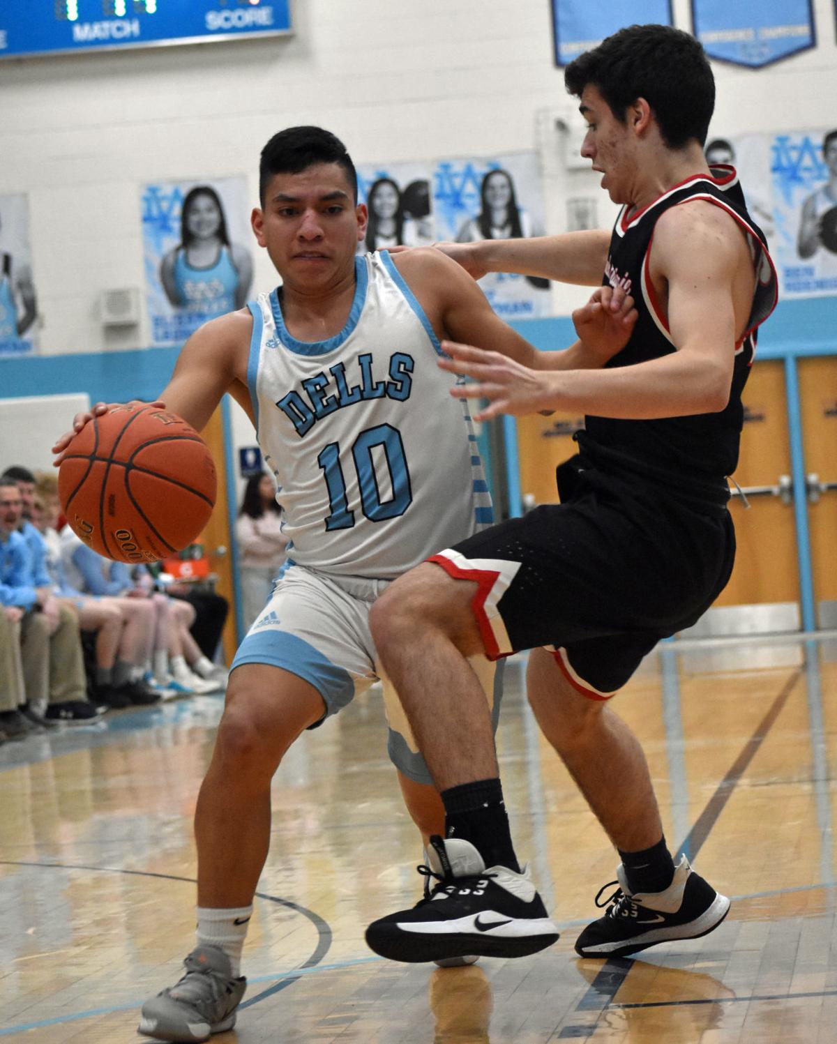 Prep Boys Basketball Sauk Prairie Splits Non Conference Games