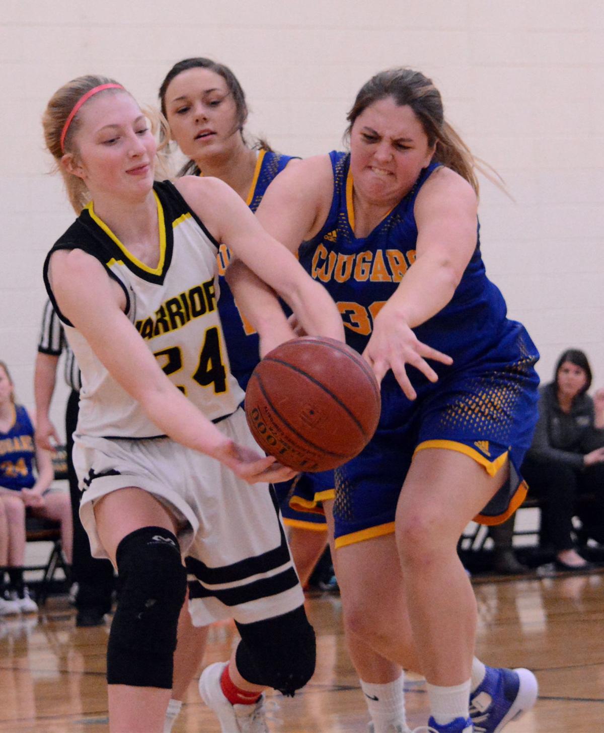Girls Hoops Aalsma Mcginnis Lead Warriors Past Campbellsport 73