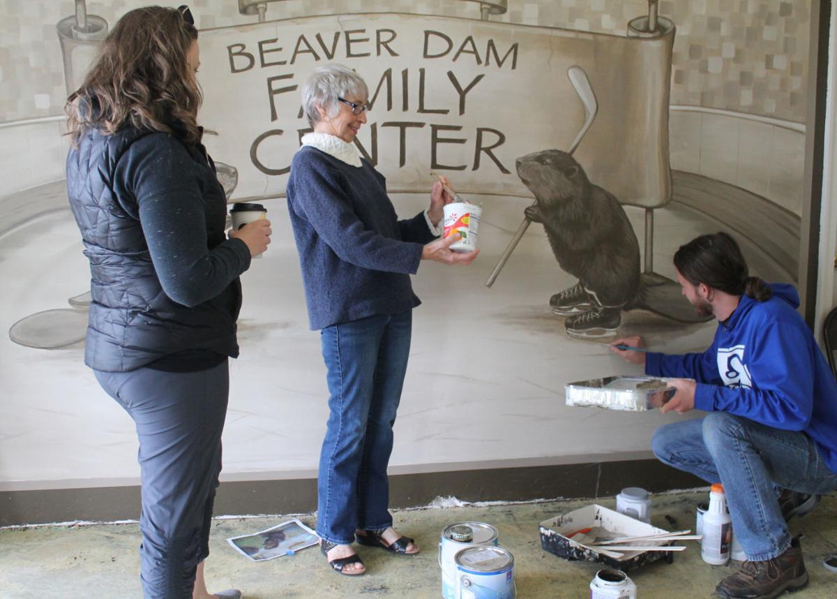 New mural in the works at Beaver Dam Family Center | Regional news