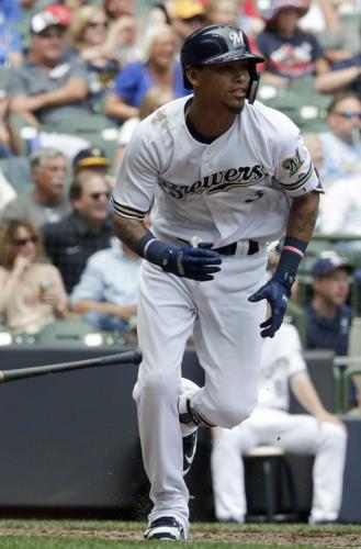 Brewers: Orlando Arcia Looks Completely Different This Year
