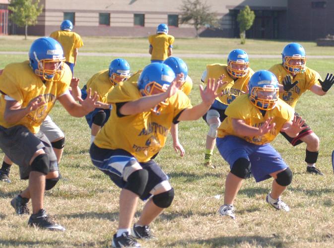 PREP FOOTBALL Mauston looking to climb SCC standings