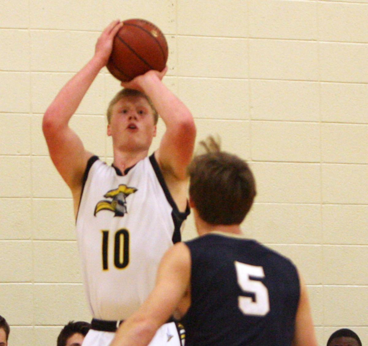Boys Hoops Waupun S Owen Theune Scores Career 1 000th Point In Win Over Appleton North Boys Basketball Wiscnews Com