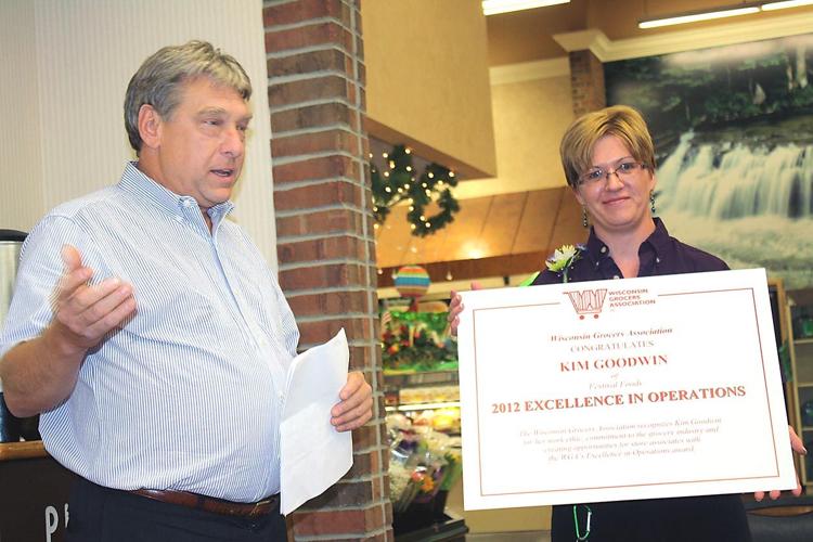 Mauston Festival Foods manager gets state award