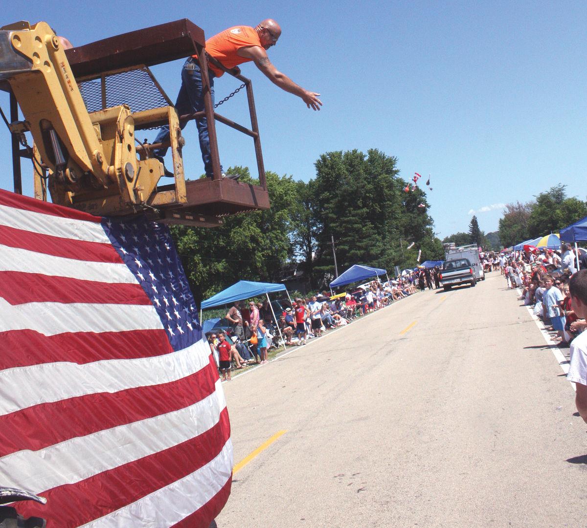 Witwen Fourth of July parade
