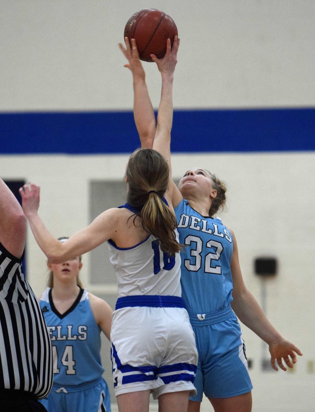 Prep Girls Basketball Lodi Uses Extended Run To Run Away From