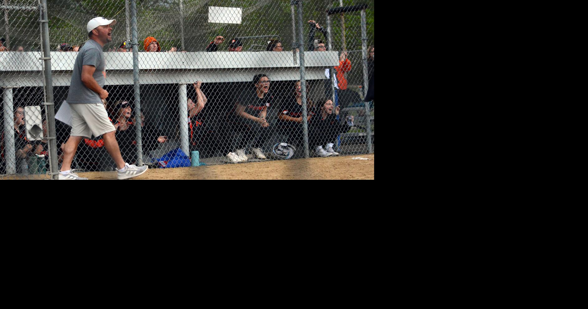 Poynette softball shakes out nerves, downs Columbus in Division 3