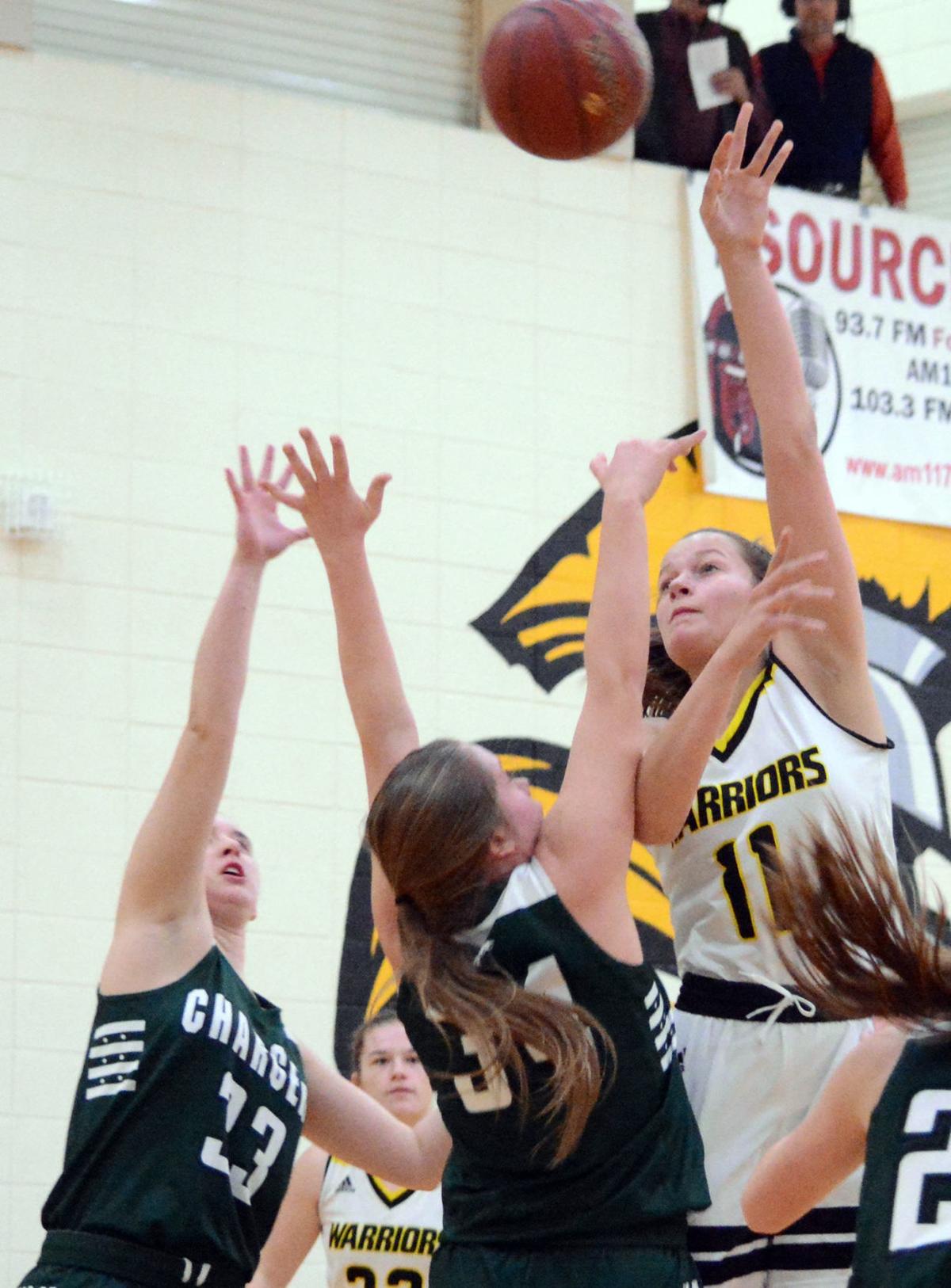 Girls Hoops Waupun Earns Two Game Lead In Ecc With 69 54 Victory