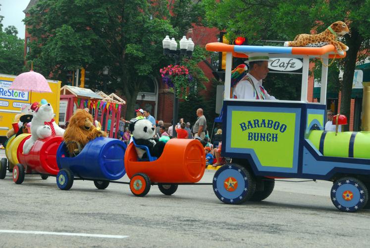 Baraboo State Bank sponsors circus parade