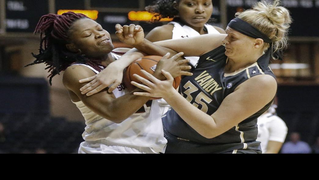 Badgers Women S Basketball Vanderbilt Center Kendall Shaw