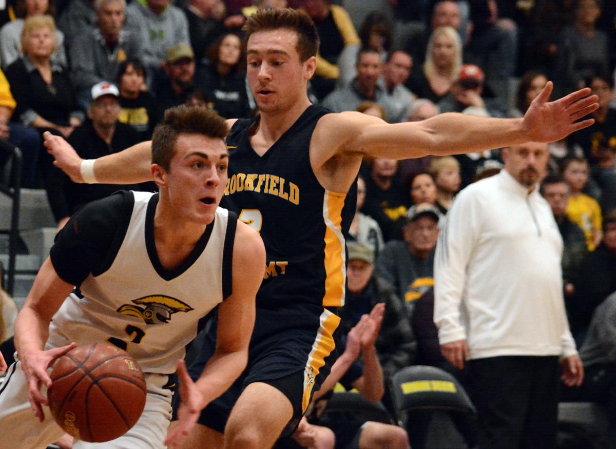 Boys Hoops Waupun Edges Brookfield Academy Returns To State For