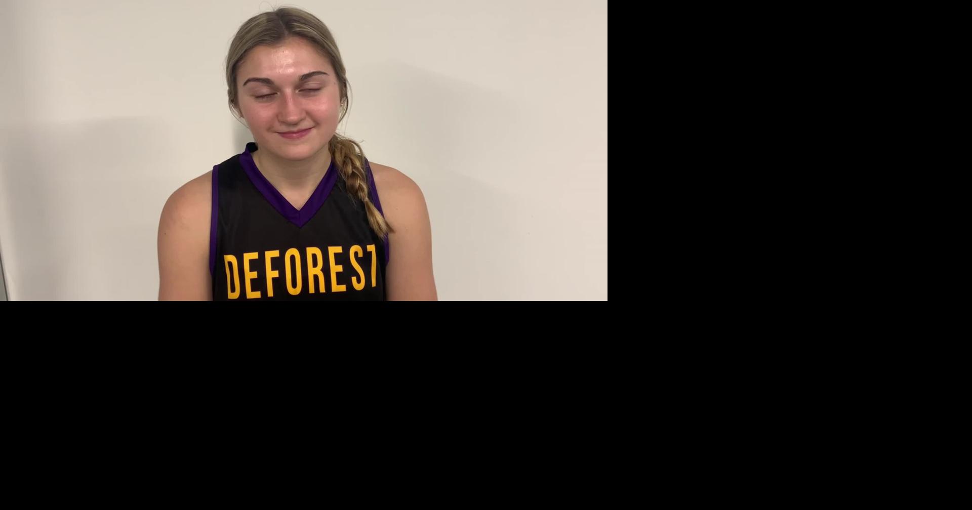 DeForest girls basketball player Rylan Oberg