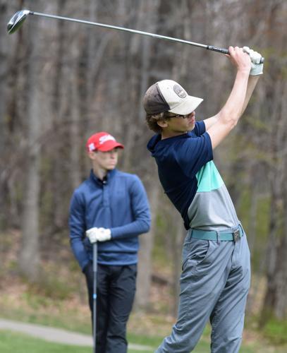 PREP BOYS GOLF: Mount Horeb edges out Baraboo by 5 strokes