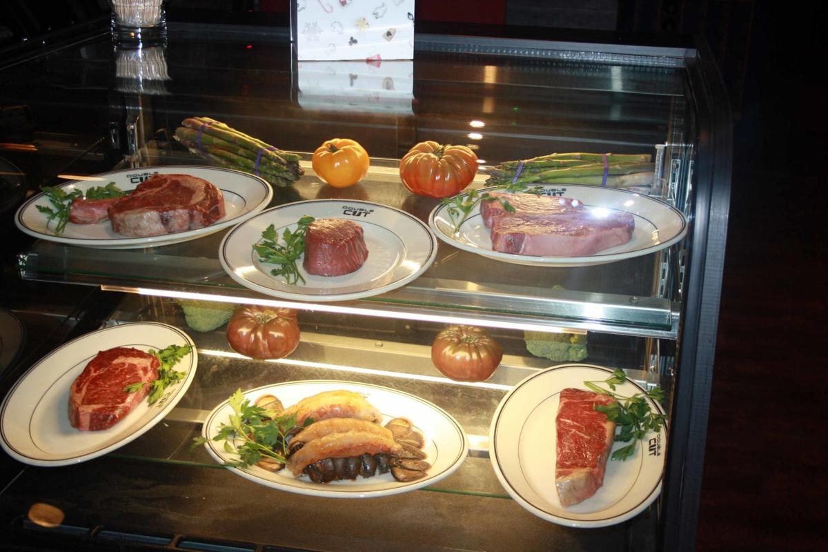 Redd's Piano Bar at Kalahari Resorts and Conventions had its Grand Opening celebration on Dec. 22, 2021. Double Cut Steakhouse also celebrated its reopening.