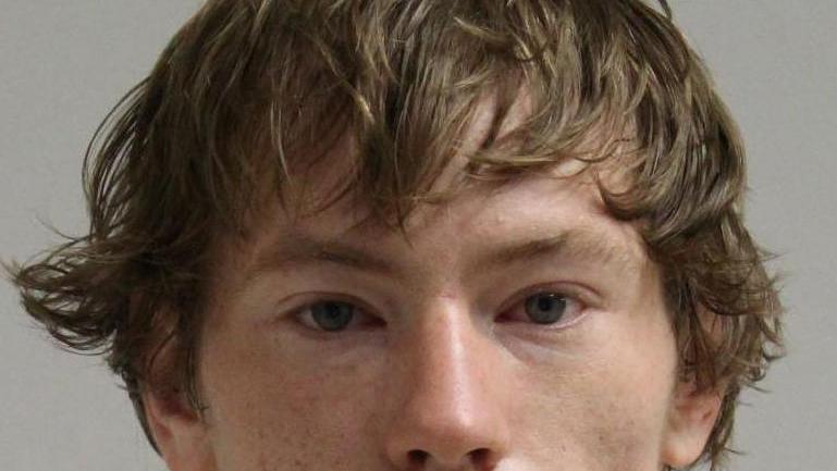 Man sentenced for drunkenly hitting pedestrian at Lake Delton bar - Vimarsana News
