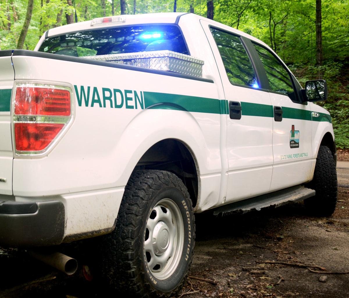 Conservation warden