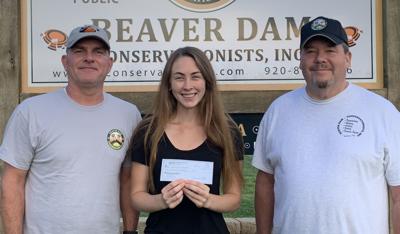 Conservationists present scholarship