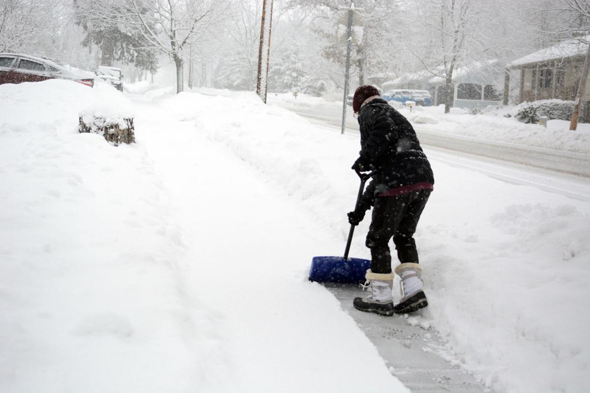 020521-bara-news-snow-03 (copy)