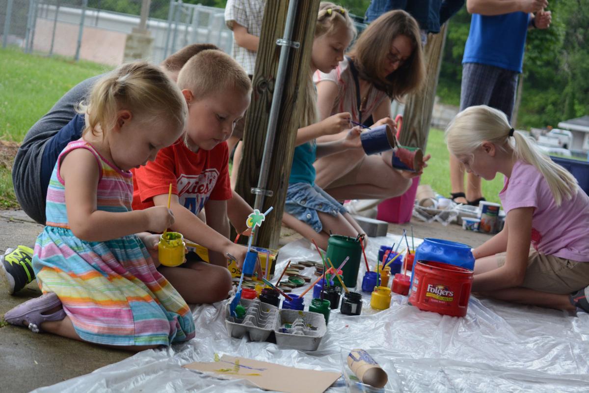 Children Create Art From Recycled Materials Regional News