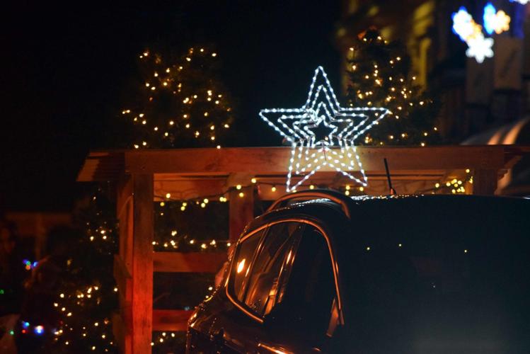 2021 Downtown Baraboo Christmas Lights Parade