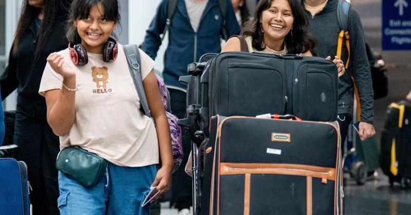 After judge's order, Milwaukee woman returns from ICE deportation to El Salvador