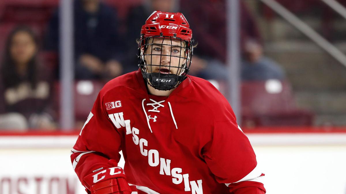 Top-line center Ty Pelton-Byce grows into a vocal role for Badgers men ...