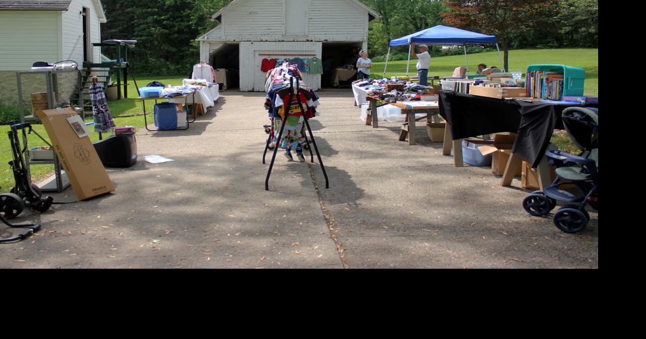 Baraboo communitywide garage sales off to a good start