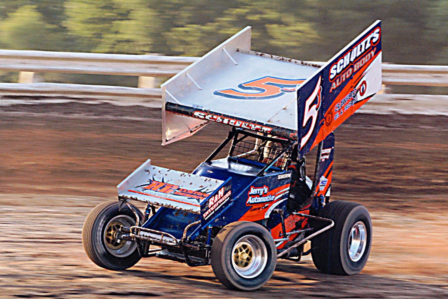 sprint-car-driver-chases-his-dream-all-the-way-to-a-championship