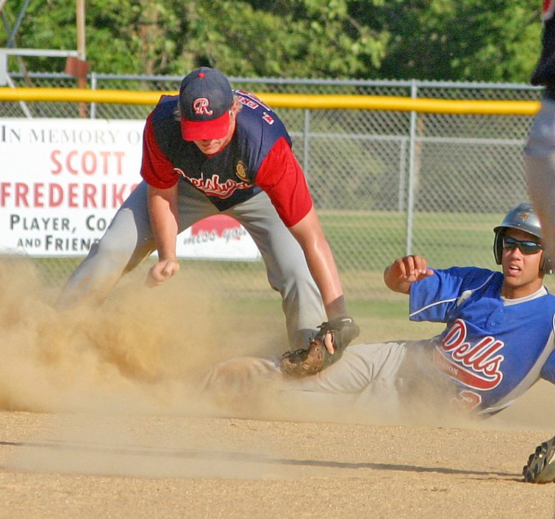 LEGION BASEBALL: Reedsburg loses to Dells, 16-2 | Baseball | wiscnews.com