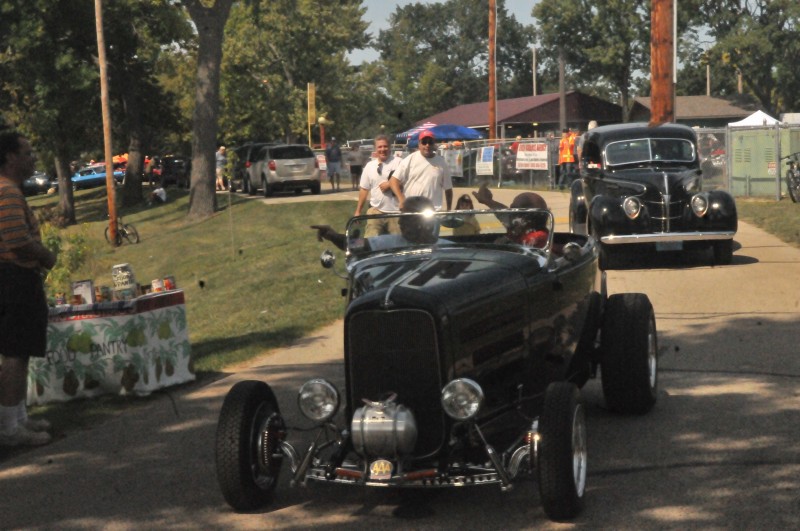 Pardeeville car, truck show brings in record number of vehicles