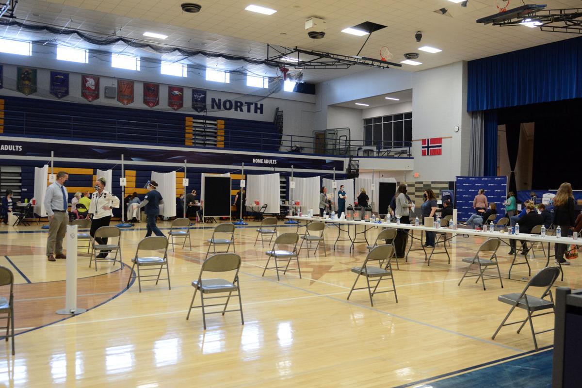 Baraboo High School hosts mass vaccination clinic