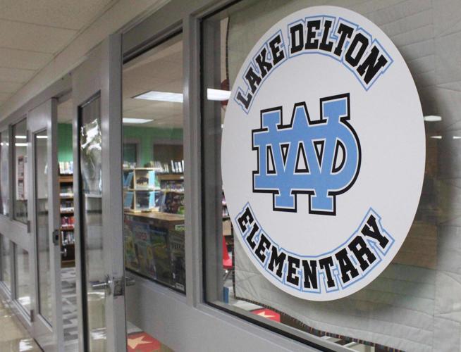 Lake Delton Elementary School logo picture (copy)