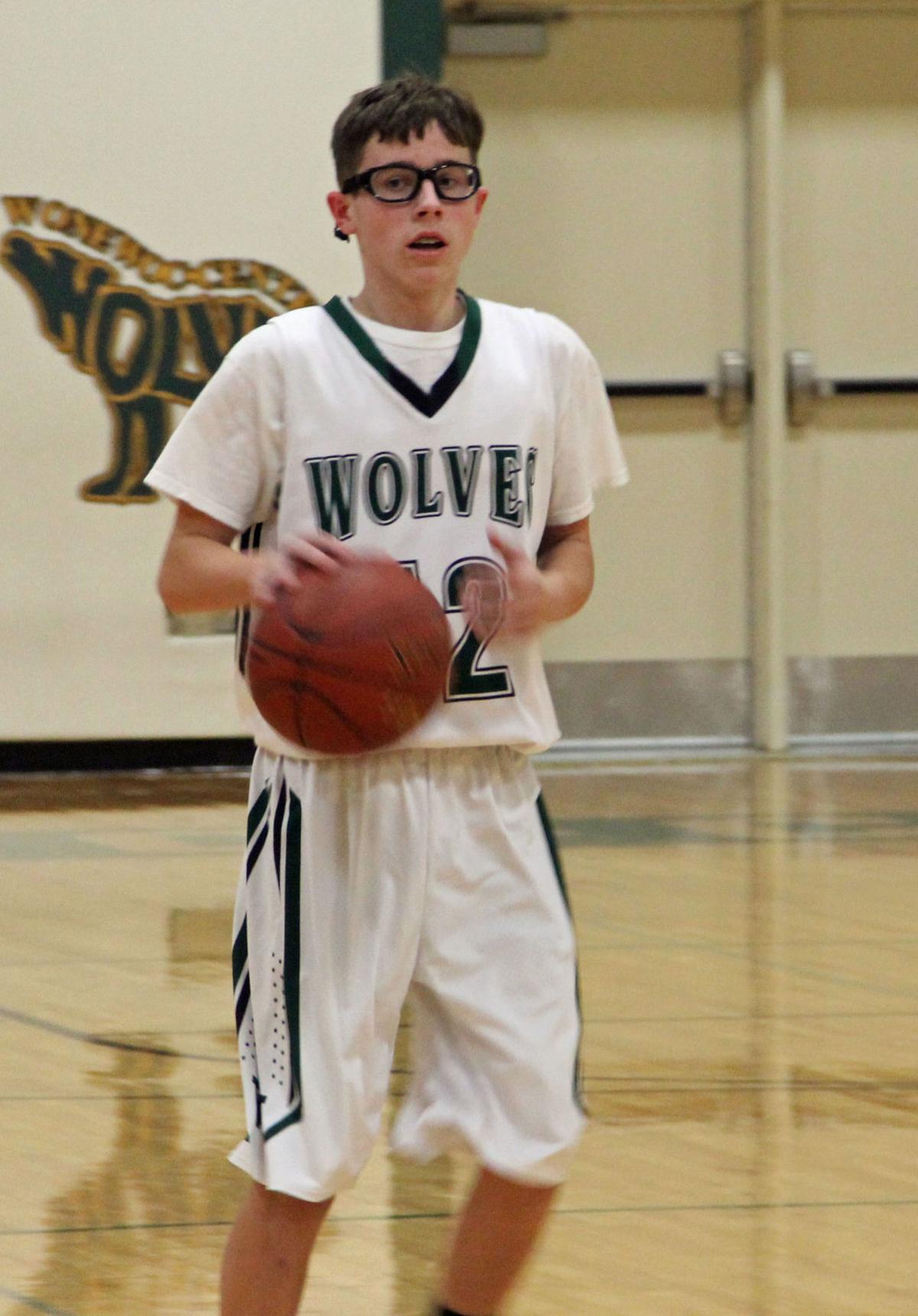 Prep Boys Basketball Wonewoc Center Dominates Weston For Third
