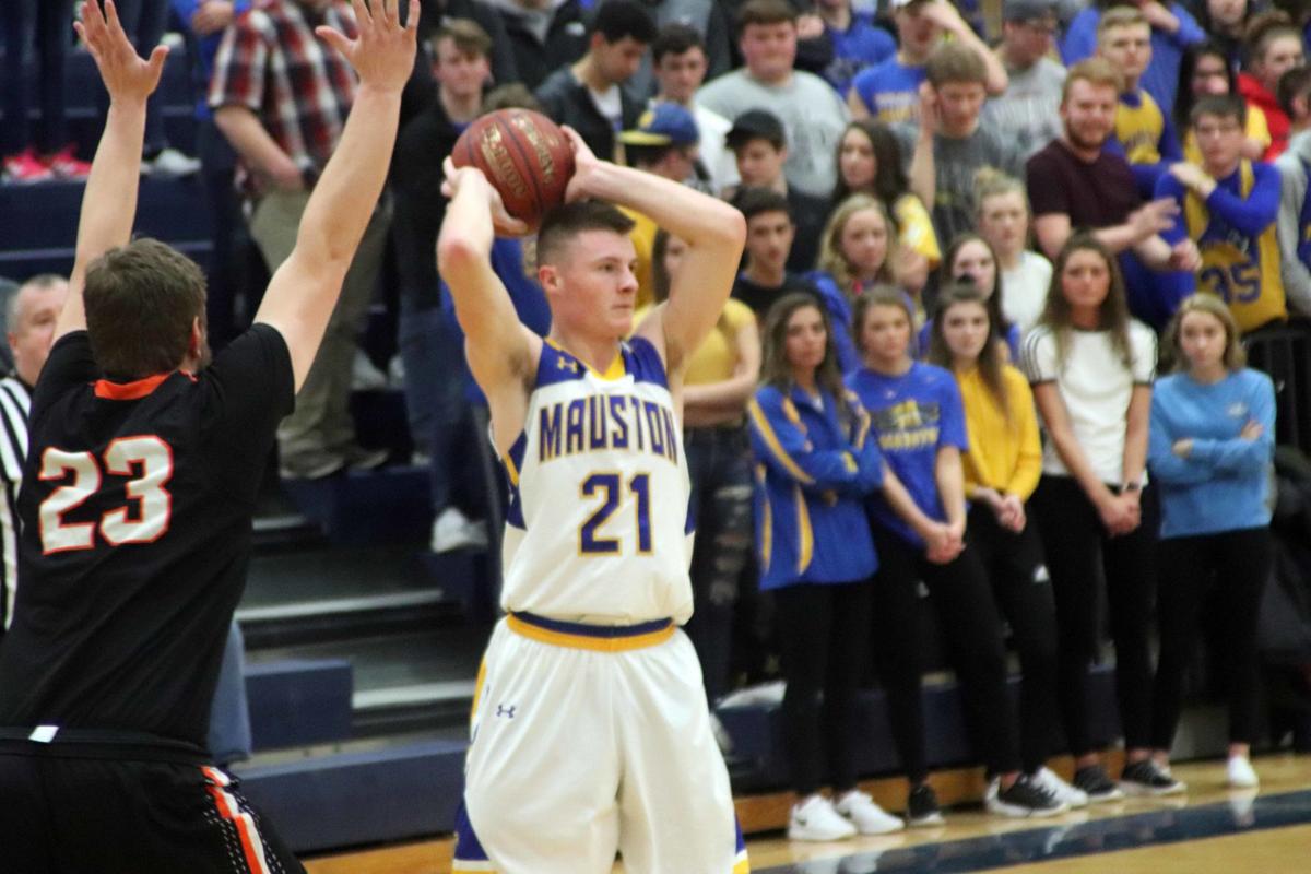 Prep Boys Basketball Mauston S Hall Named 2019 South Central